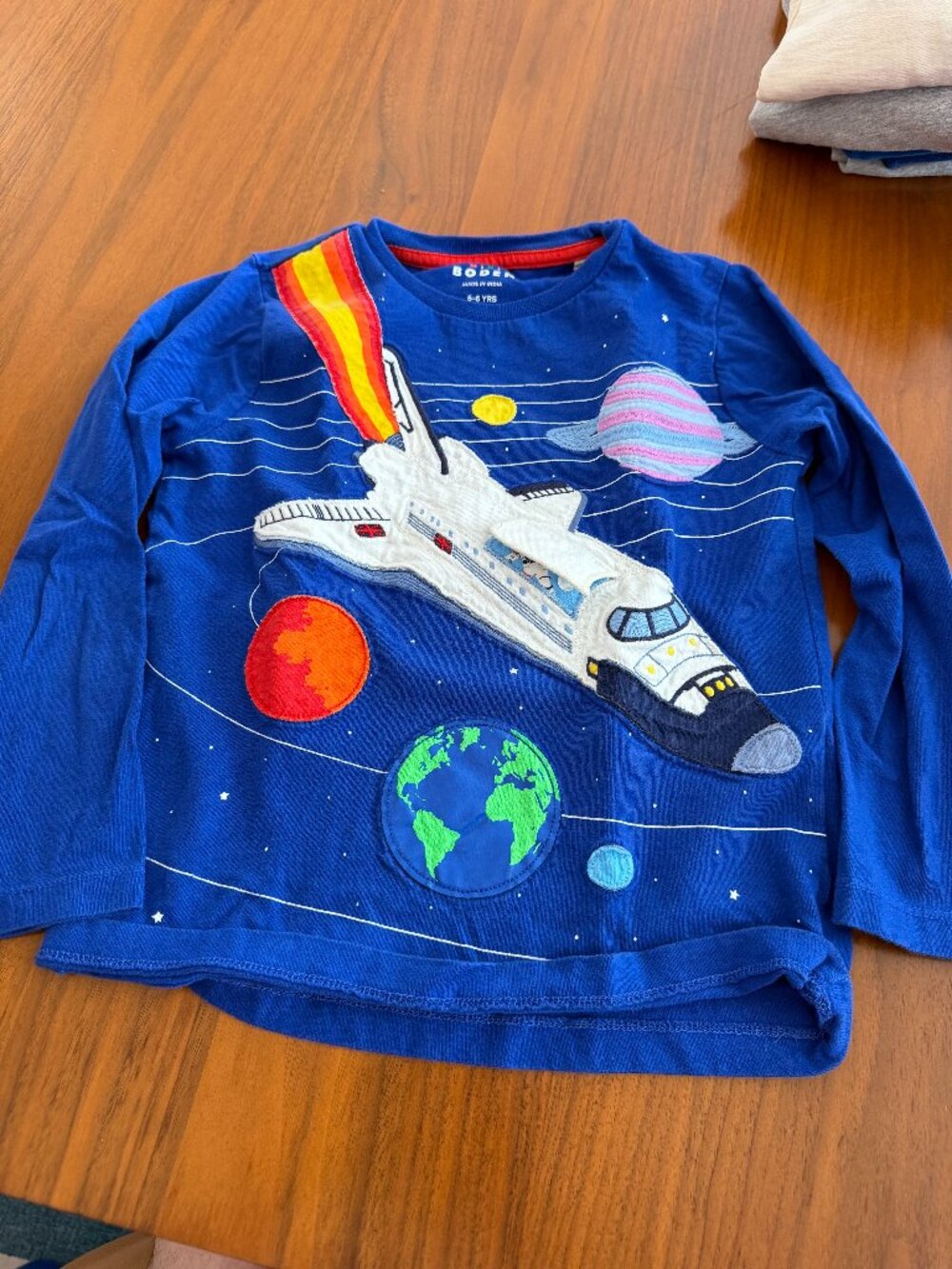 Mini Boden Boys Spaceship Long Sleeved T-shirt / 5-6